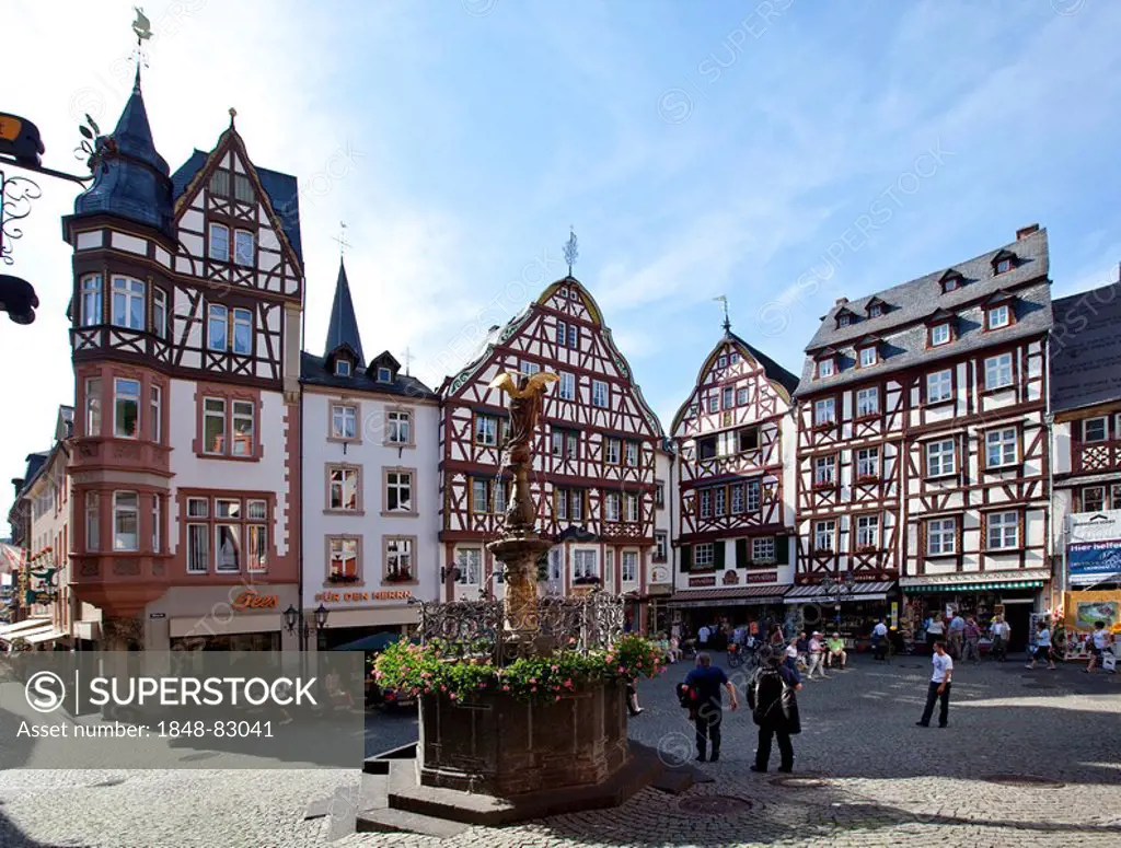 The historic Bernkastel marketplace, Bernkastel-Kues, Mosel river, Rhineland-Palatinate, Germany, Europe
