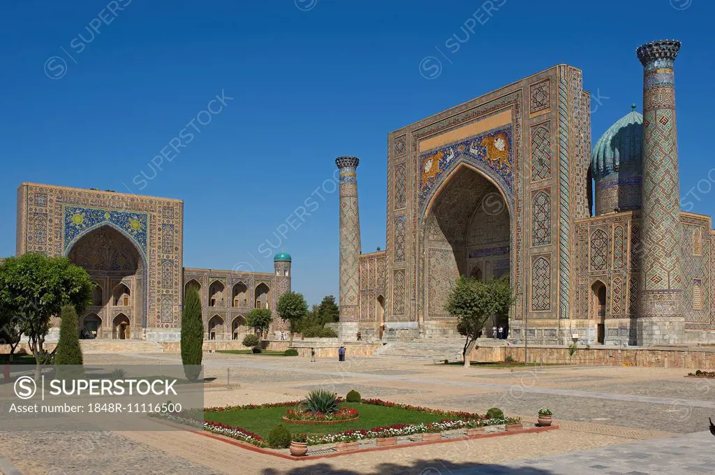 Tilya-Kori Madrasah and Sher-Dor Madrasah, Registan, Samarkand, Uzbekistan