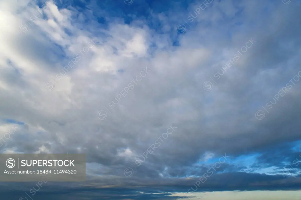 Rain clouds, nimbostratus, Germany