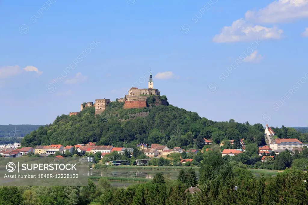 Burg Güssing castle, Stremtal valley, Southern Burgenland, Burgenland, Austria