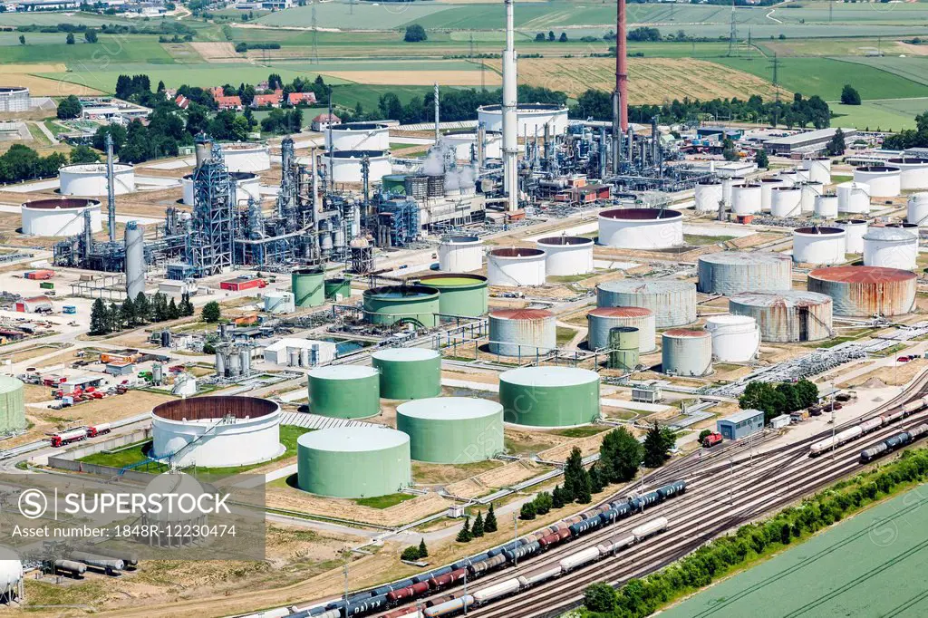 Aerial view, Gunvor Ingolstadt refinery GmbH, Ingolstadt, Upper Bavaria, Bavaria, Germany