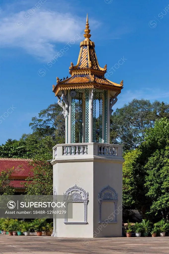Bell tower next to the Silver Pagoda, Wat Preah Keo Morakot , Preah Vihear Morakot at the Royal Palace, Phnom Penh, Cambodia