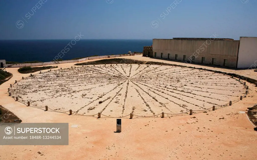 Sundial, Fortaleza de Sagres, Algarve, Portugal