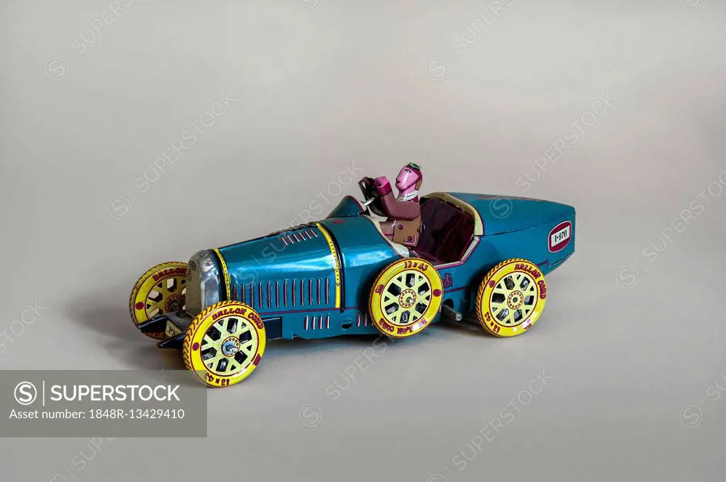 Tin toys, Bugatti race car with driver, Germany