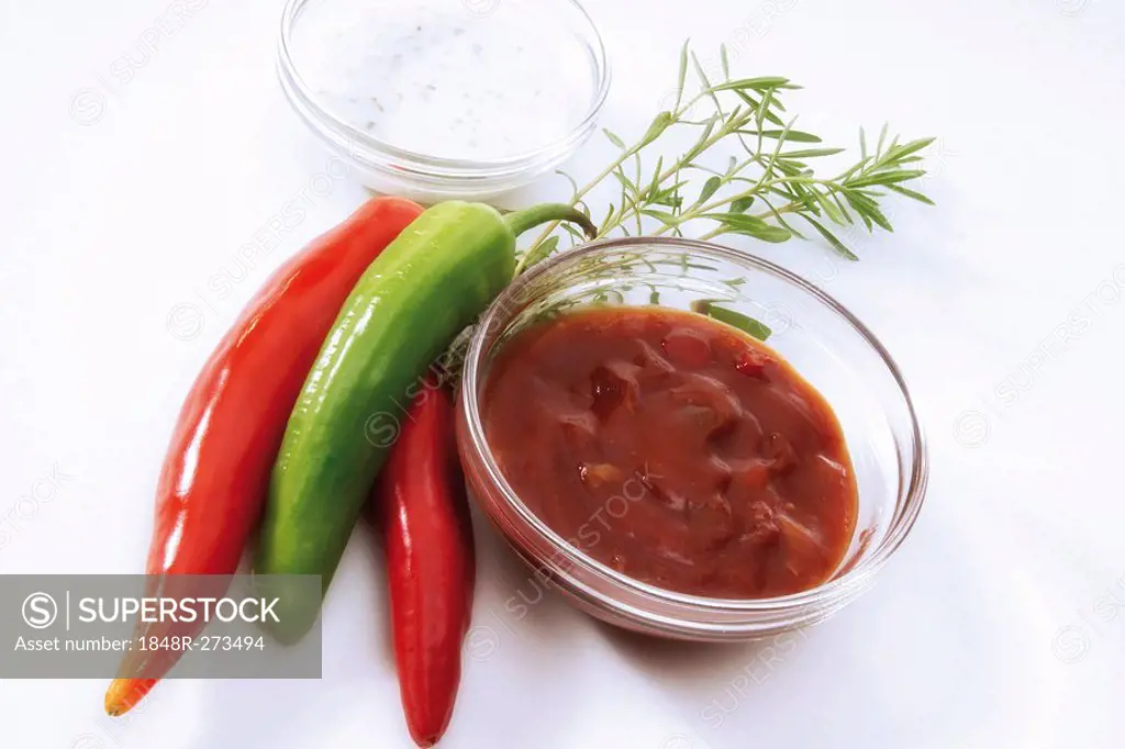 Barbecue sauce: garlic cream and chili sauces with fresh hot peppers