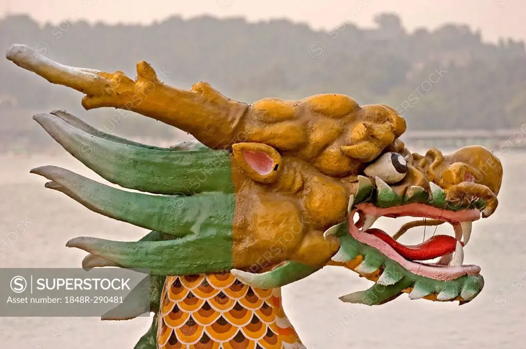 Asia, china, dragonhead, part of a trip boat on kunming see in sommerpalace in beijing.