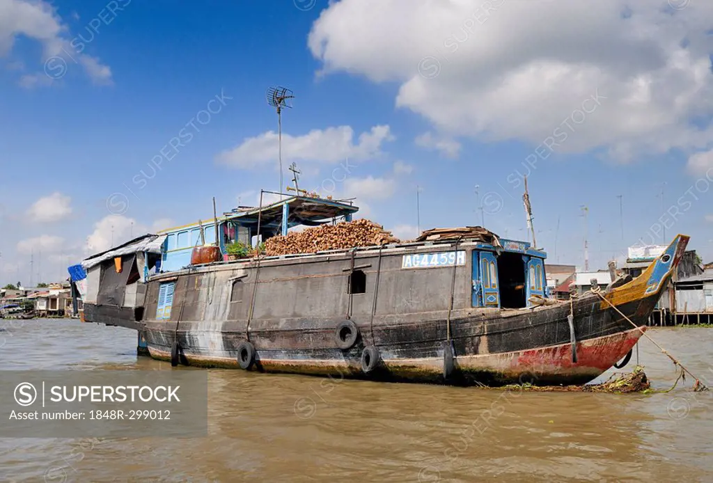 Merchant boat, market boat on the Mekong River, Mekong Delta, Vietnam, Asia