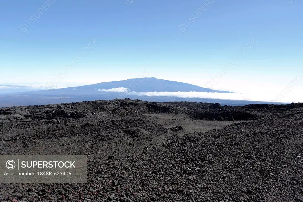 Summit of the Mauna Keo volcano with lava of the Mauna Loa volcano, Big Island, Hawaii, USA