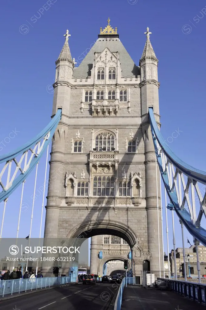 Tower Bridge over the River Thames, London, England, UK, Europe