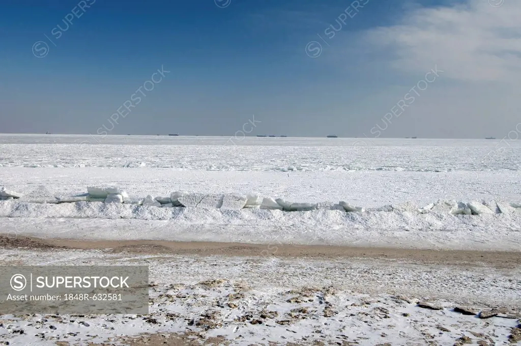 Frozen Black Sea, a rare phenomenon, occured in 1977 for the last time, Odessa, Ukraine, Eastern Europe