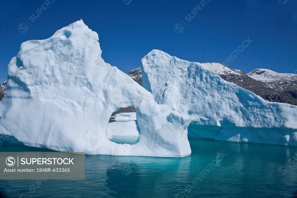 Large Iceberg in southern Greenland