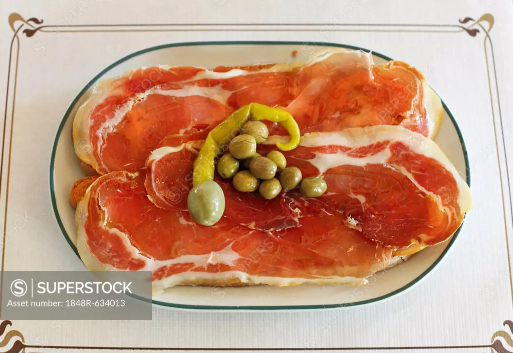 Pa amb oli con jamon, bread with olive oil and ham, Majorca, Balearic Islands, Spain, Europe