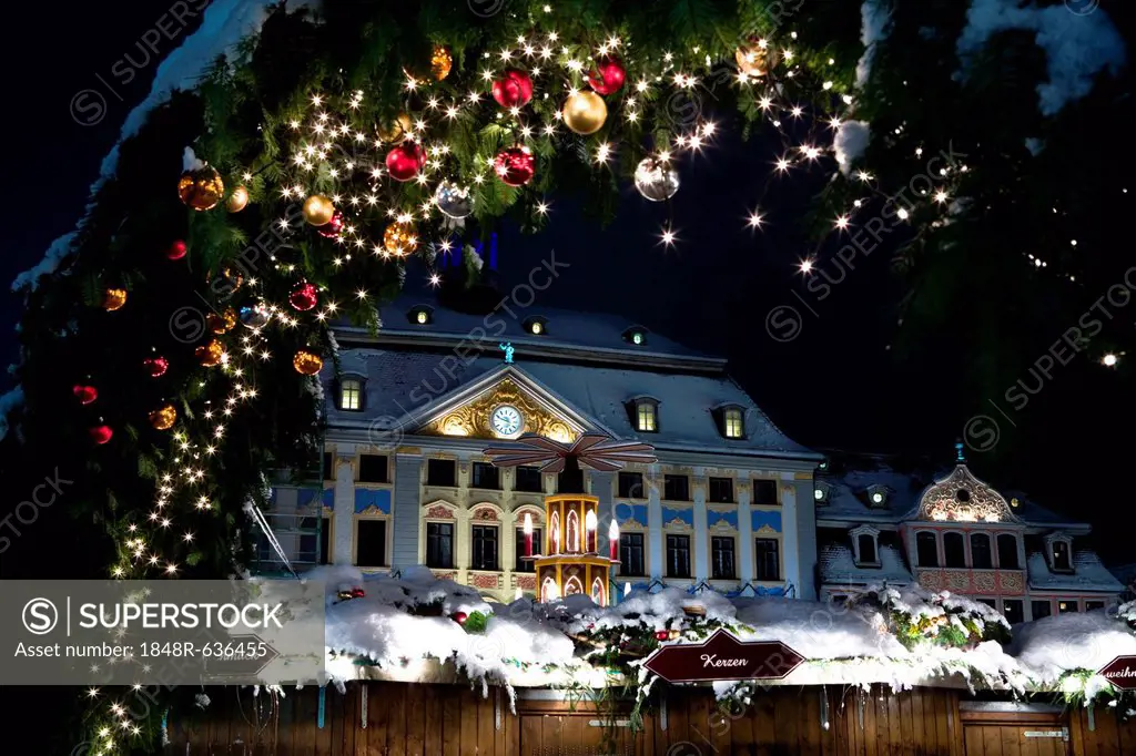 Christmas market by night in Coburg, Bavaria, Germany, Europe