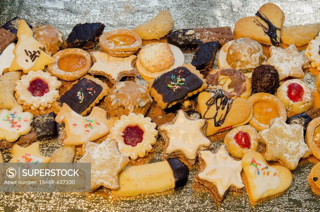 Homemade Christmas cookies, Bavaria, Germany, Europe
