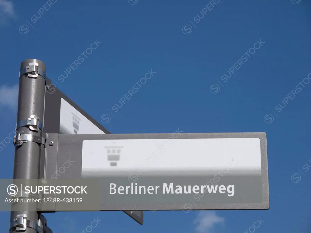 Sign Berliner Mauerweg, Berlin Wall Trail, Berlin, Germany, Europe