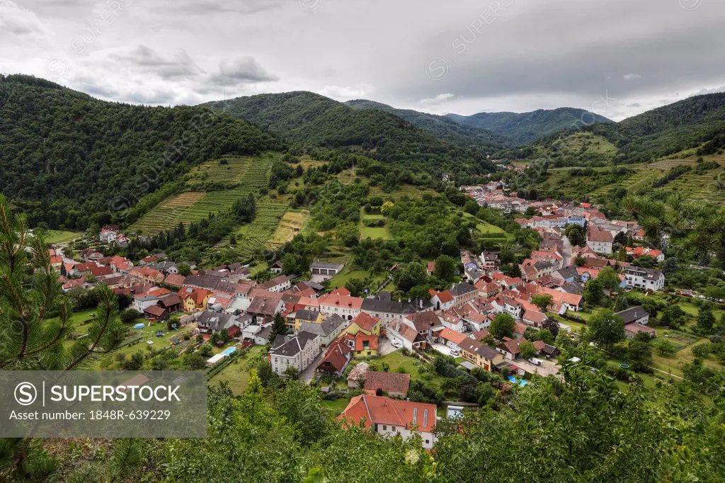 View from the castle on Senftenberg, Kremstal calley, Wachau, Lower Austria, Austria, Europe