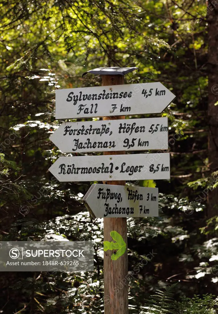 Signpost in the Schronbachtal valley, municipality of Jachenau, Isarwinkel region, Upper Bavaria, Bavaria, Germany, Europe