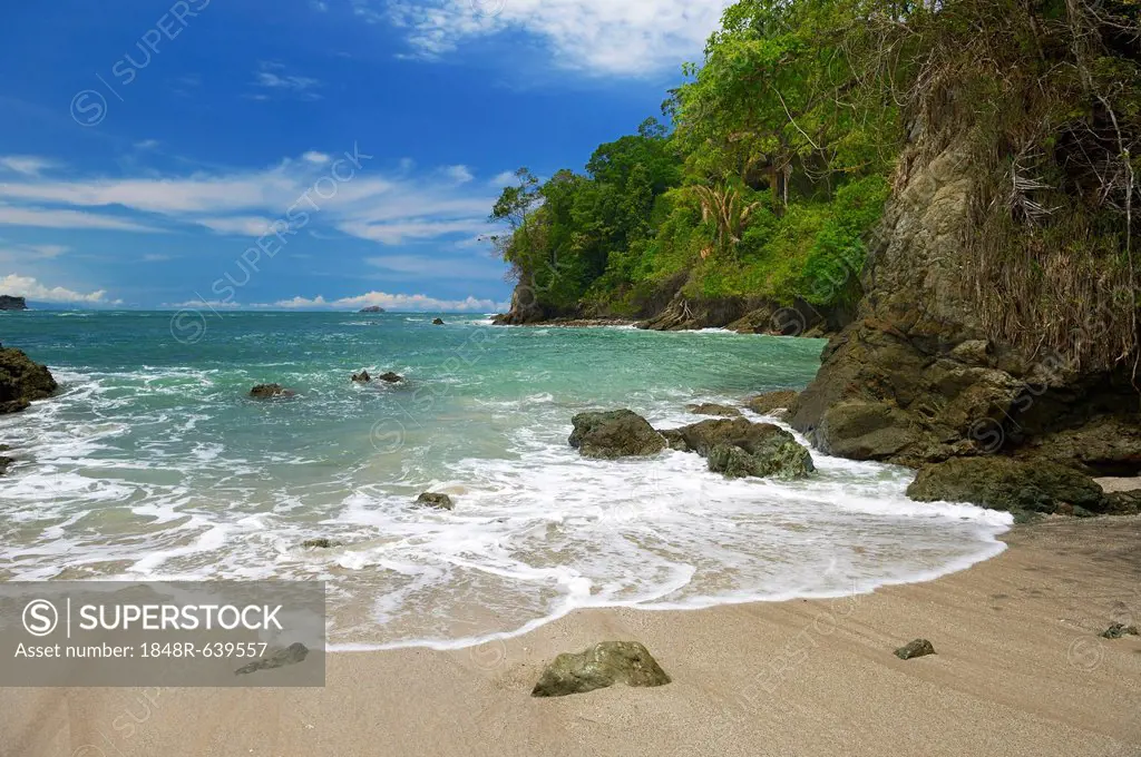 White sandy beach, Manuel Antonio National Park, Costa Rica, Central America