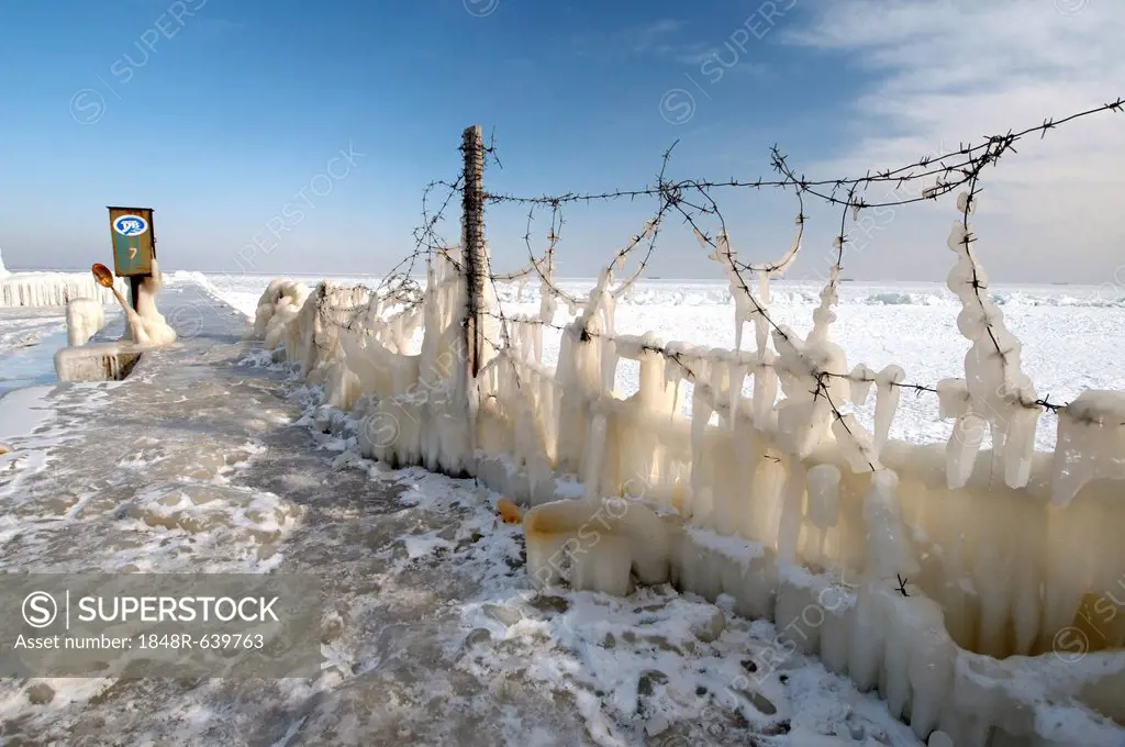 Icy barbed wire, frozen Black Sea, a rare phenomenon, occured in 1977 for the last time, Odessa, Ukraine, Eastern Europe