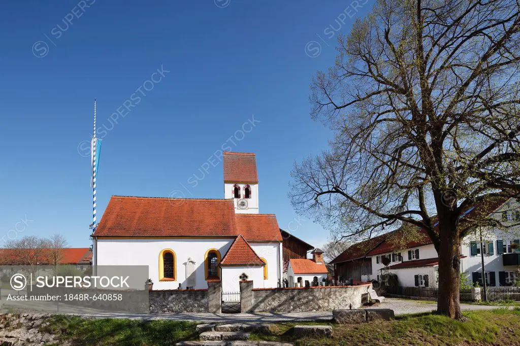 St Sebastian Church in Aschering, municipality of Poecking, Five-Lakes region, Upper Bavaria, Bavaria, Germany, Europe, PublicGround