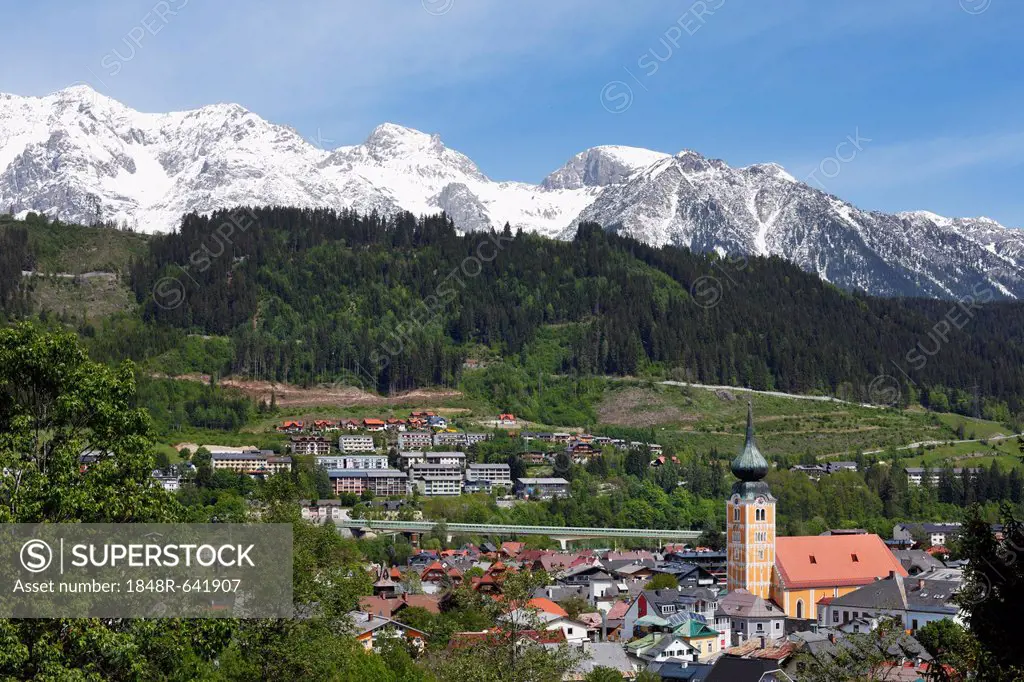 Schladming with the Dachstein massif, Ennstal valley, Upper Styria, Stryria, Austria, Europe