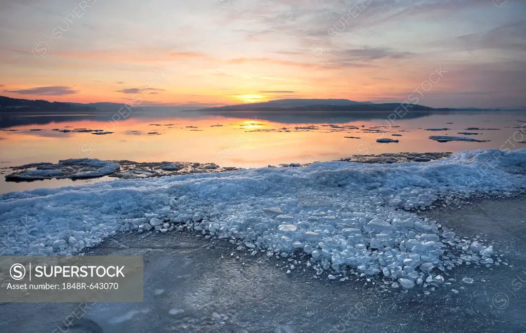 Ice on Lake Constance at sunset in winter, at Sandseele on the island of Reichenau, Baden-Wuerttemberg, Germany, Europe, PublicGround