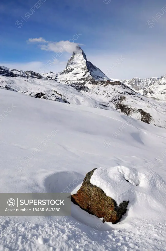 Mt. Matterhorn in winter, Zermatt, Valais, Switzerland, Europe