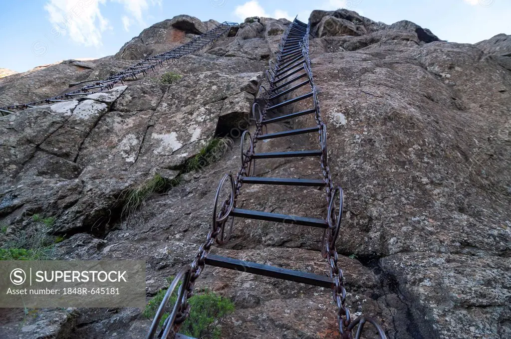 Fixed climbing ladder on the rocks by the hiking trail, Sentinel Hiking Trail, Drakensberg Mountains, KwaZulu-Natal, South Africa, Africa
