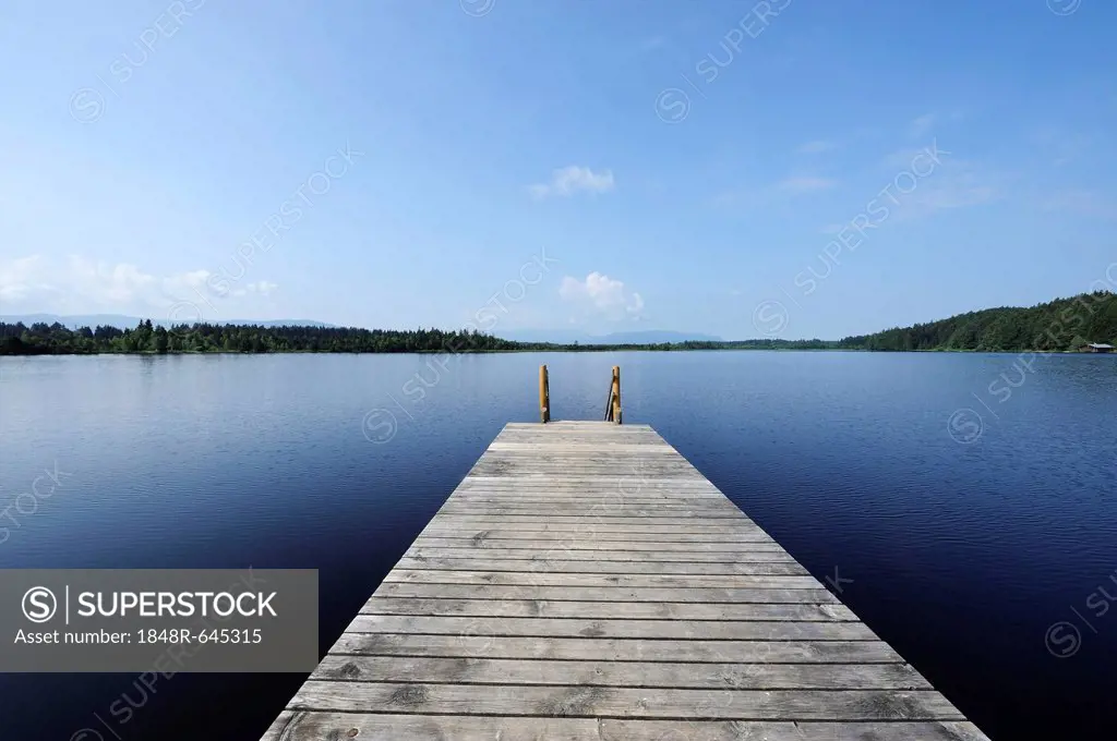 Kirchsee lake, Sachsenkam municipality, district of Bad Toelz - Wolfratshausen, Upper Bavaria, Bavaria, Germany, Europe, PublicGround
