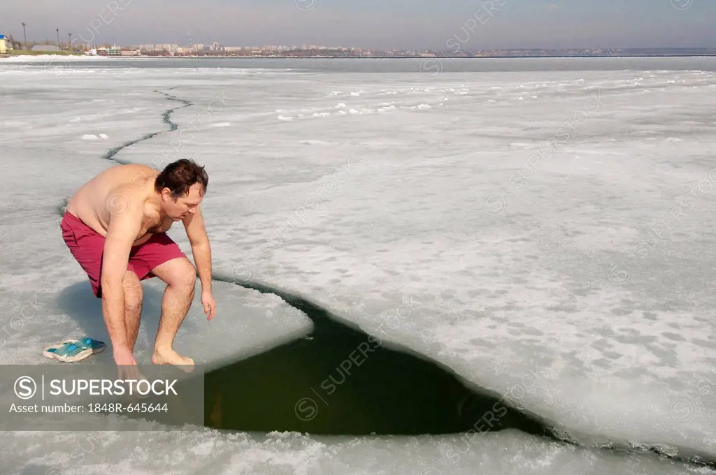 Ice swimming in the frozen Black Sea, a rare phenomenon which last occured in 1977, Odessa, Ukraine, Eastern Europe