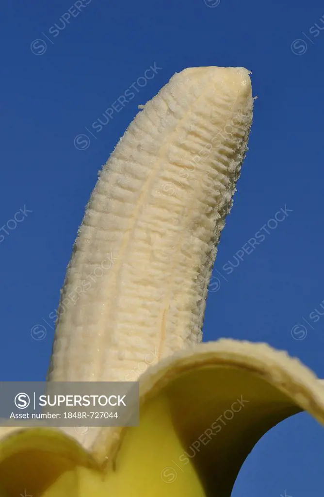 Banana, peeled