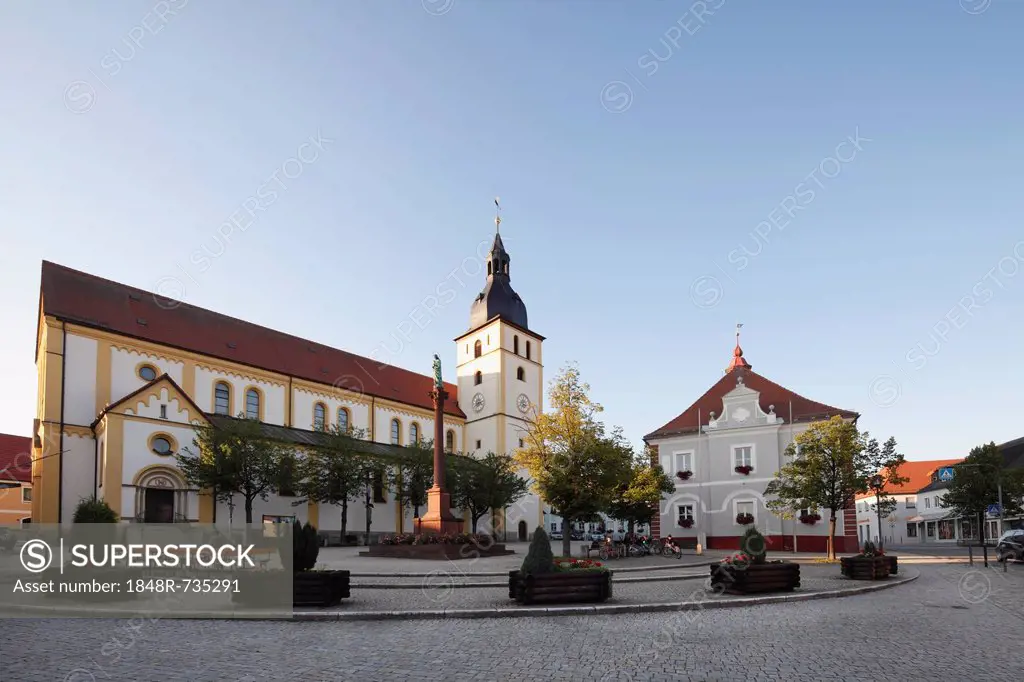 St. James Parish Church or Church of St. Jakob, Marktplatz square, Mitterteich, Upper Palatinate, Bavaria, Germany, Europe, PublicGround