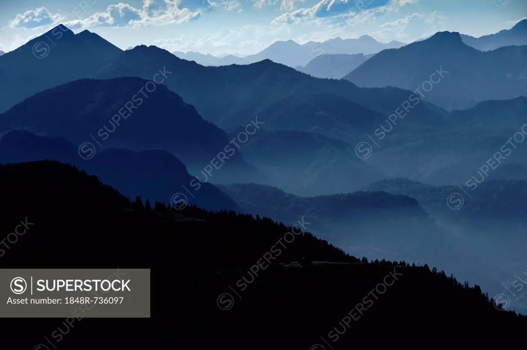Panoramic view from Untersberg, Loferer Steinberge mountain range, Wilder Kaiser mountain and misty valleys, Groedig, Salzburg, Austria, Europe