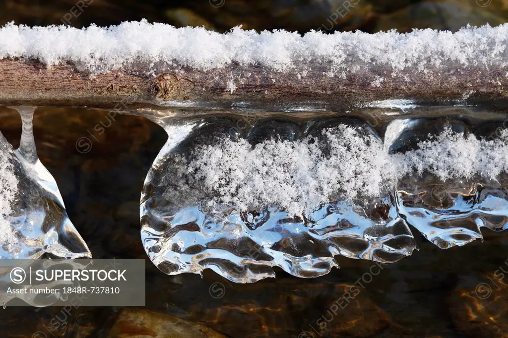Isar river, icicles on the surface of the water, meadows on the Isar river, Geretsried, Upper Bavaria, Bavaria, Germany, Europe