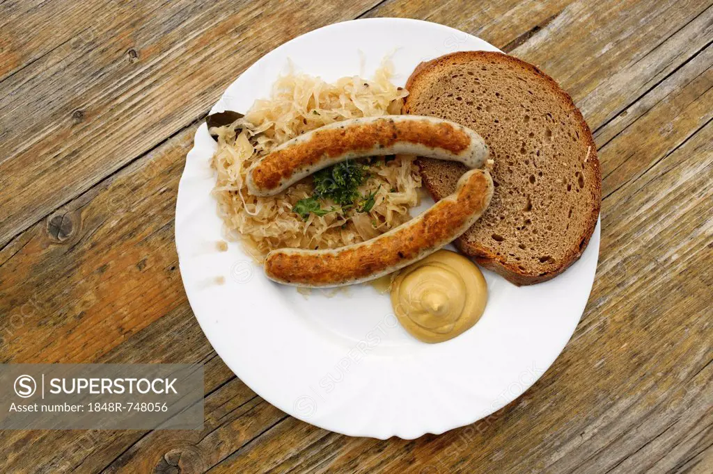 Sausages with sauerkraut and bread, Berggasthaus Hoess mountain guesthouse on Hutterer Hoess Mountain, Totes Gebirge Range, Pyhrn-Priel region, Traunv...
