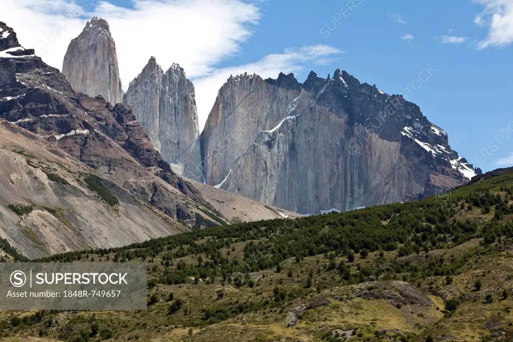 View of the steep peaks of the Torres del Paine granite mountains, Torres del Paine National Park, Magallanes Region, Patagonia, Chile, South America,...