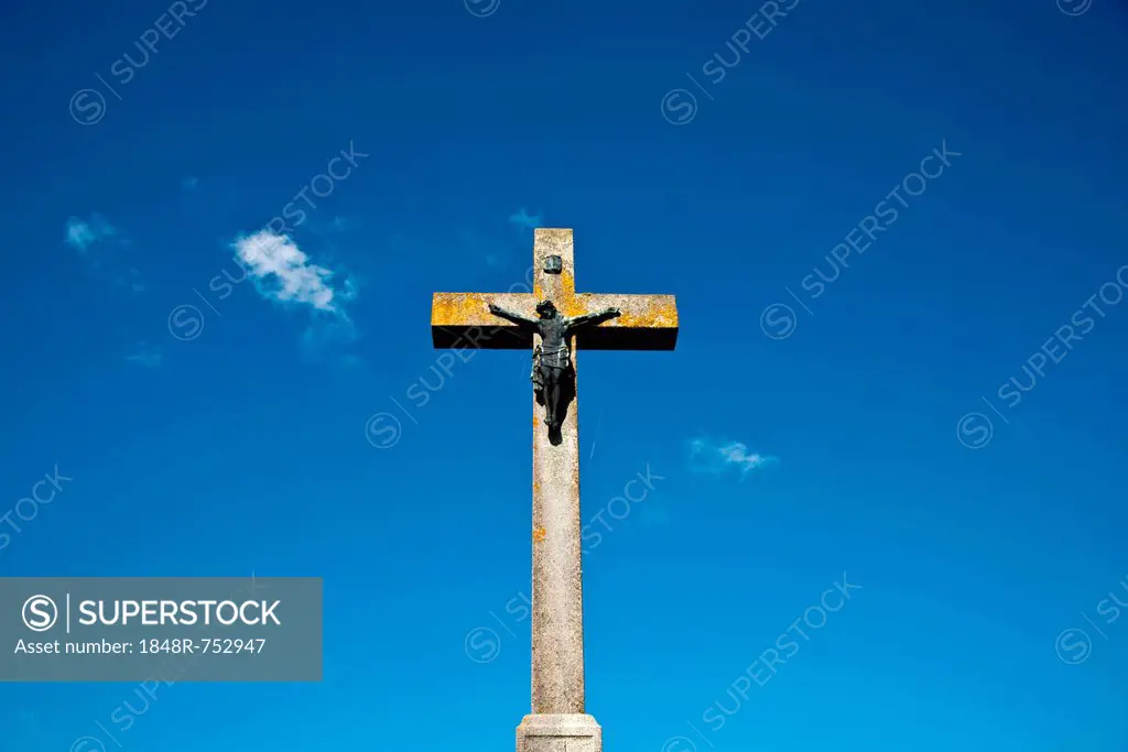 Crucifix, field cross with a Christ figure, Swabian Alb, Baden-Wuerttemberg, Germany, Europe, PublicGround