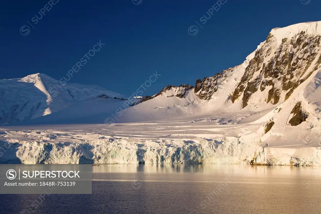 Anvers Island, Neumayer Channel, Graham Land, Antarctic Peninsula, Antarctica
