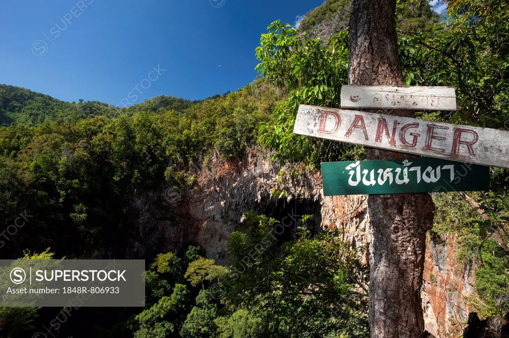 Warning sign, lettering Danger, Spirit Well cave, also known as Nam Bua Phi, jungle, bamboo forest, Soppong or Pang Mapha area, Mae Hong Son province,...