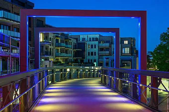 Bridge in the city of Vechta at blue hour, architecture, Vechta, Lower Saxony, Germany, Europe