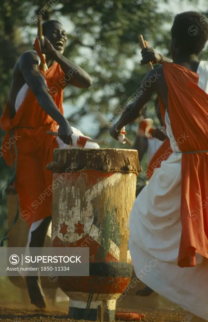 Burundi, Gishoro, Traditional Drummers