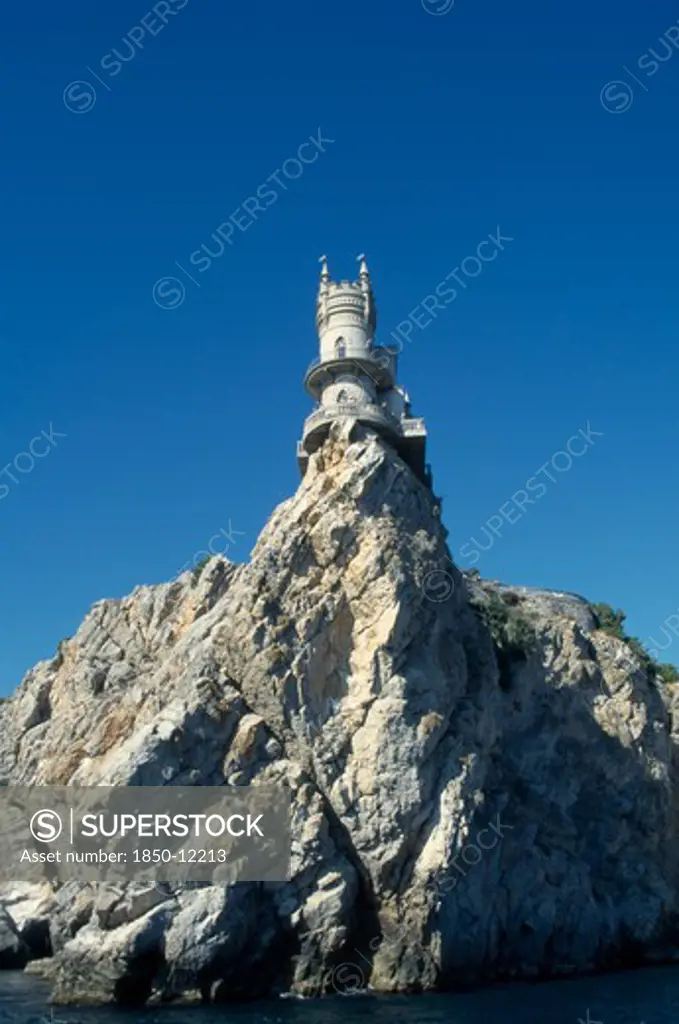 Ukraine, Crimea, SwallowS Nest, Cliff Top Folly Built By German Oil Magnate In The 1900S.