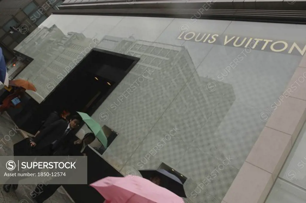 Japan, Honshu, Tokyo, Ginza. Angled View Of The New Louis Vuitton Boutique Storefront On Ginza