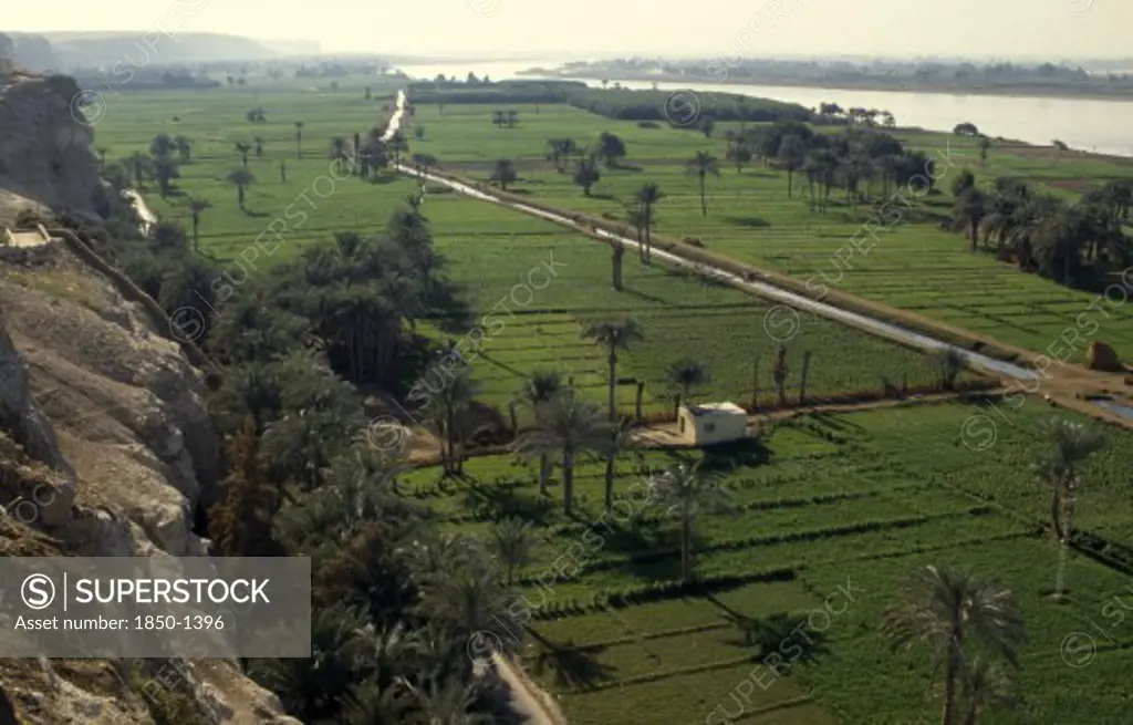 Egypt, Nile Valley, El Minya, Irrigation Canal Near El Minya