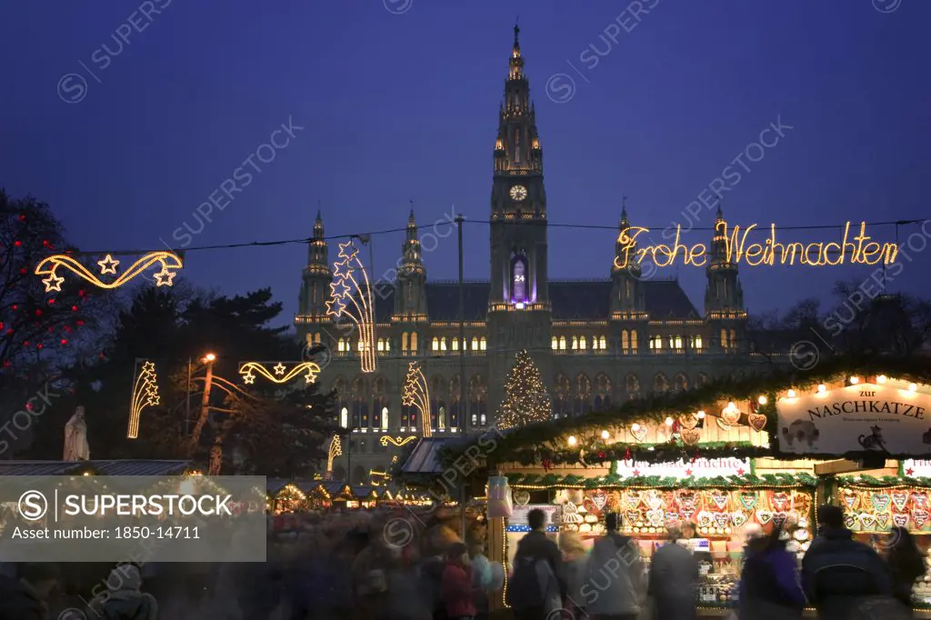 Austria, Lower Austria, Vienna, The Rathaus Christmas Market With Lots Of Decorations.