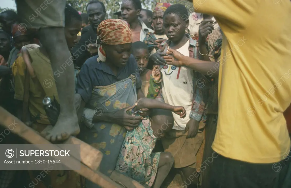 Burundi, Refugees, Mass Transportation Of Hutu Refugees In Overcrowded Un Trucks.