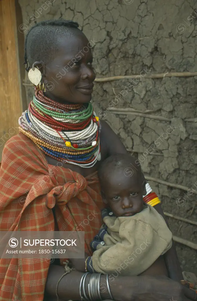 Kenya, Great Rift Valley, Kakuma, Anna Naguie With Her Baby In Kalobeyei Camp For Destitute Turkana.