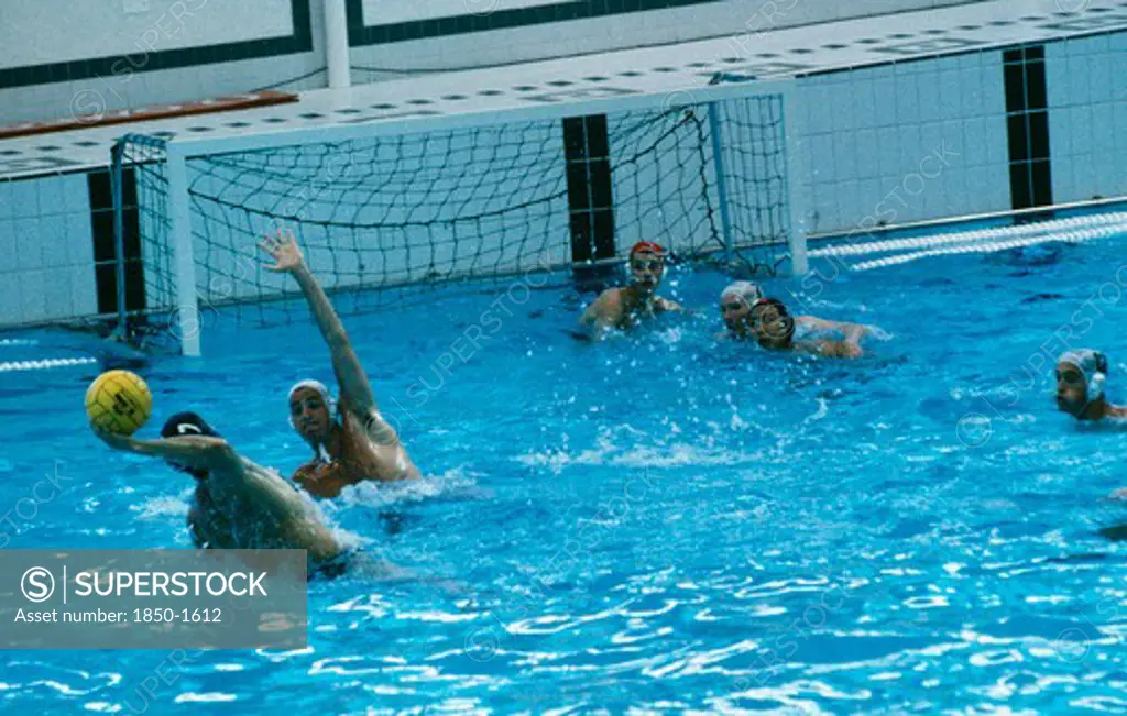 Sport, Water Polo, Great Britain V China At The World Student Games In Sheffield 1991.