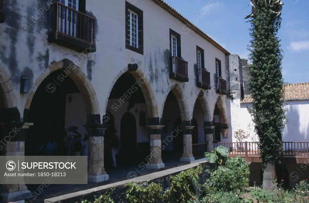 Portugal, Madeira, Funchal, Cloisters Of The Covento De Santa Clara Dates From The 15Th Century