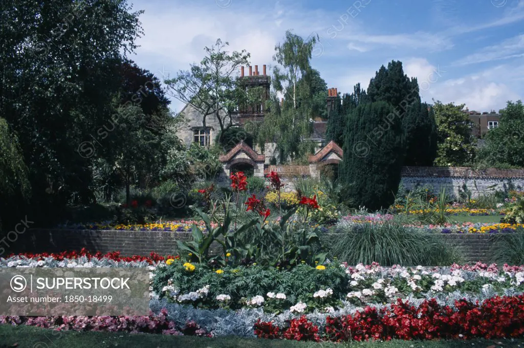 England, East Sussex, Lewes, Southover Grange Gardens. View Across Flower Beds Towards Elizabethan House